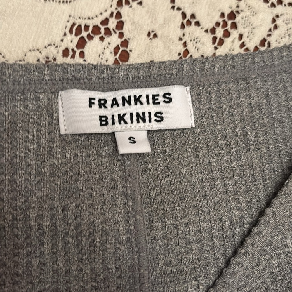Frankie's Bikinis Gray Patterned Onesie - Picture 2 of 2